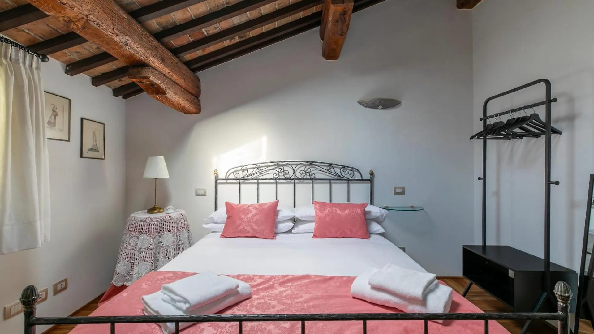 Apartmán La Terrazza Sulle Piazze - Centro Storico Padova 0*,  Itálie